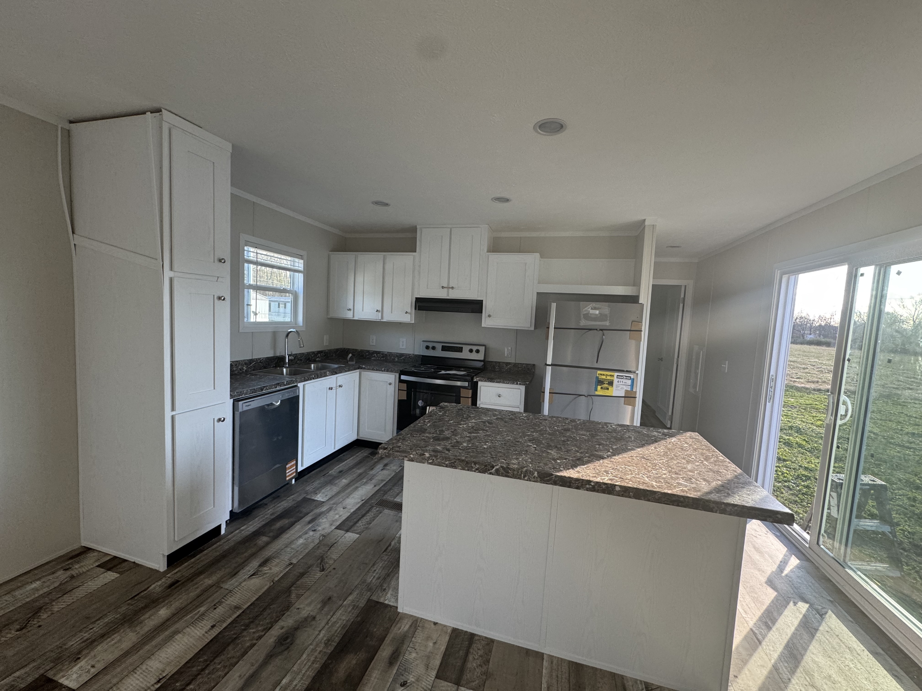 645 Old Branch Rd Moscow, TN 38057